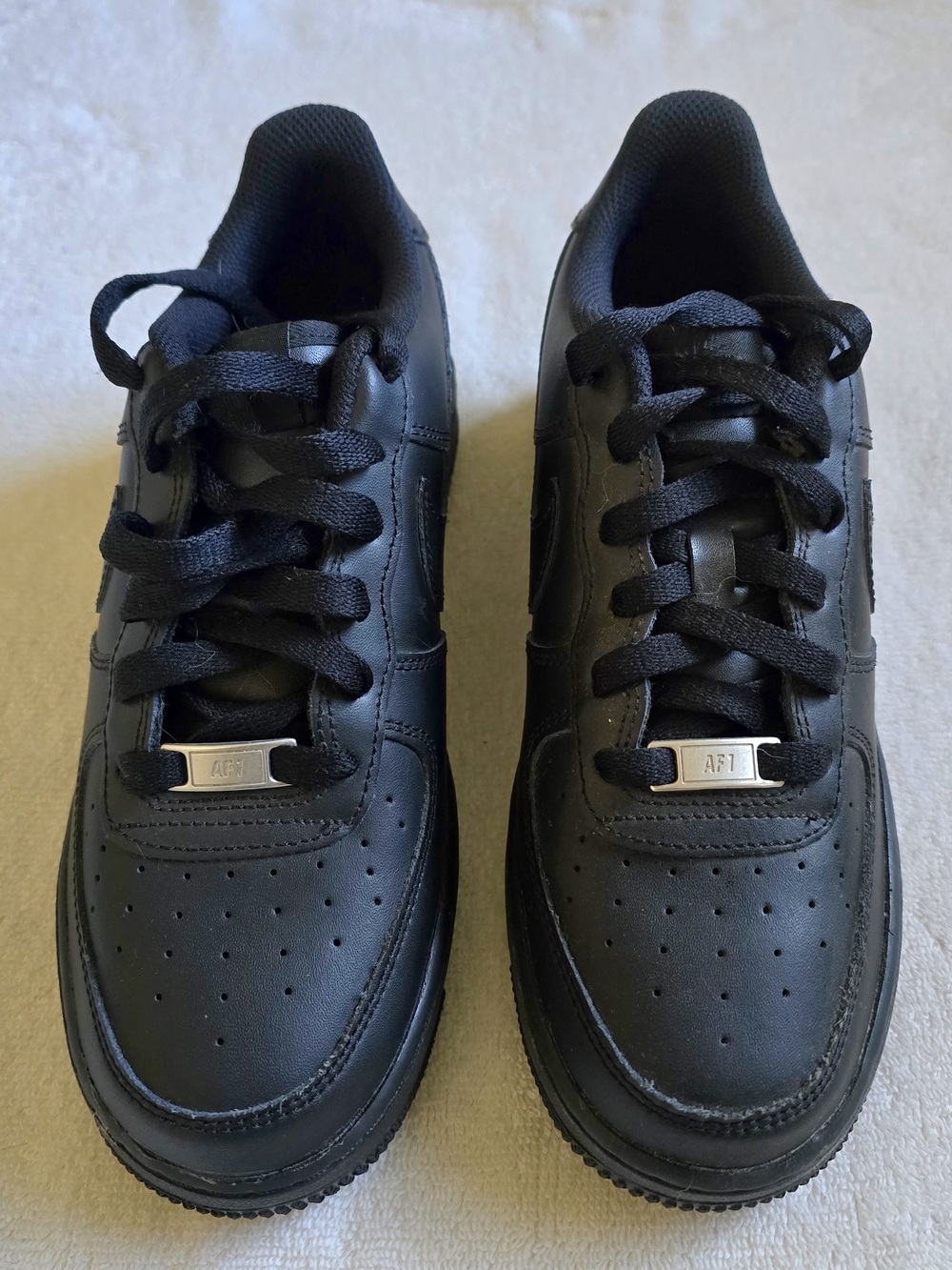 Nike Black AF1 Youth Sneaker Size 6.5Y